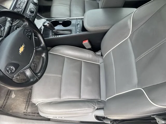 Certified Used 2019 SILVER ICE METALLIC Chevrolet Premier image 21
