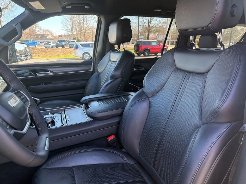 Used 2024 White Jeep Series III image 15