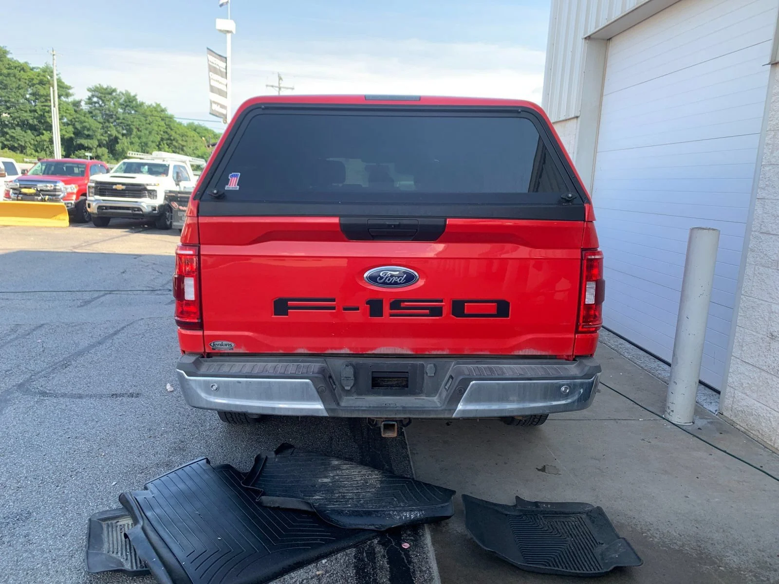 Used 2021 Red Ford XLT image 3