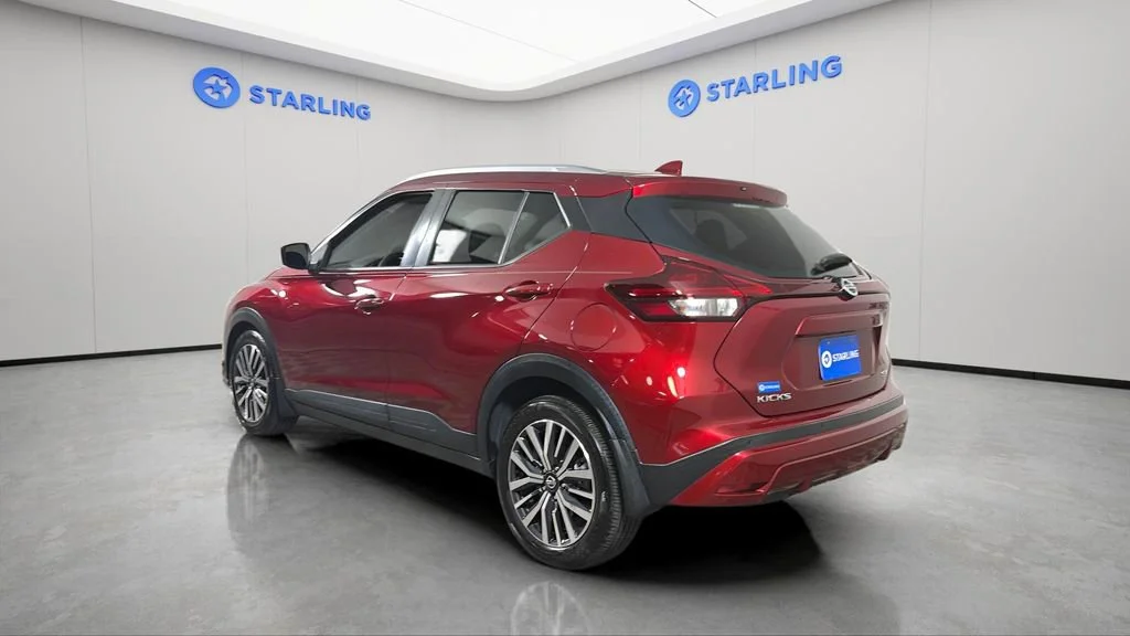 Used 2021 Red Nissan SV Xtronic CVT image 5