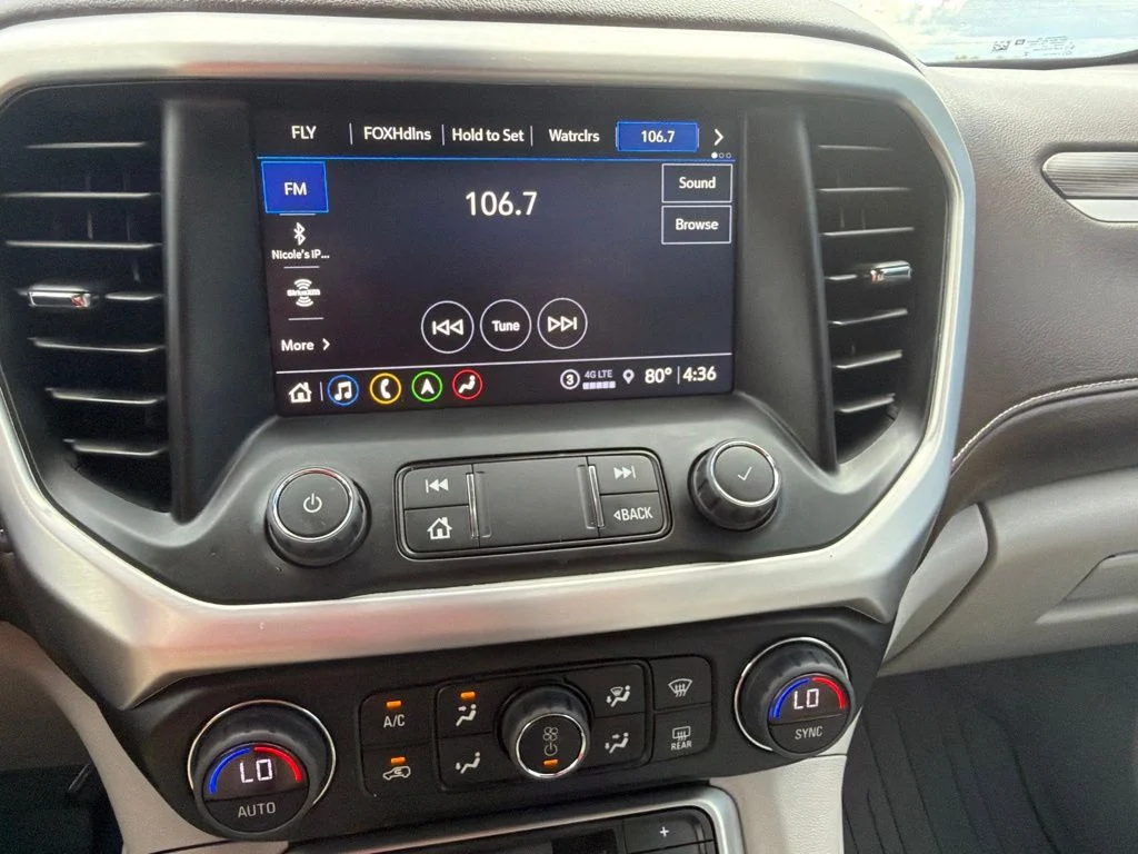 Used 2023 Summit White GMC SLT image 27