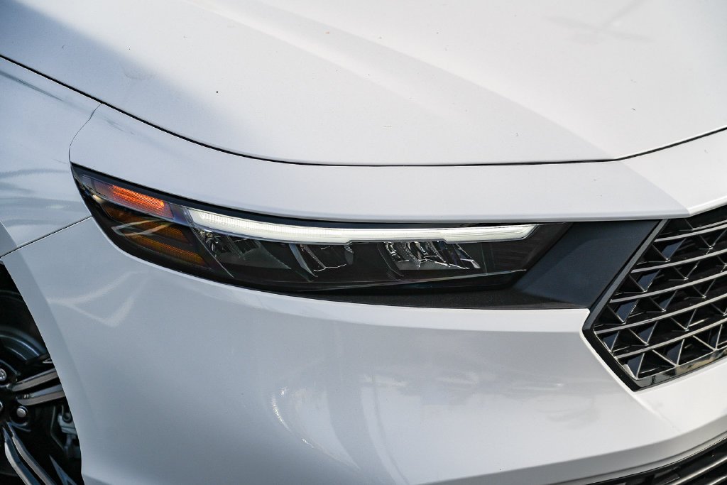 New 2026 Platinum White Pearl Honda Sport image 2