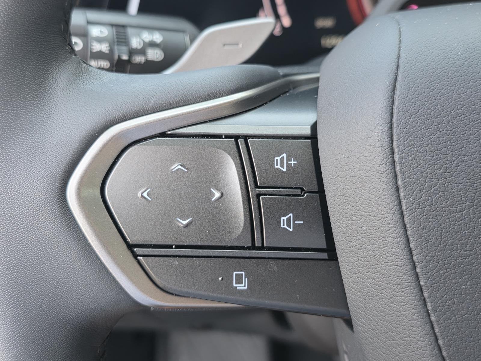 Certified Used 2023 Copper Lexus 350 Luxury image 31