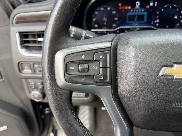 2022 Chevrolet Suburban LT - Photo 18