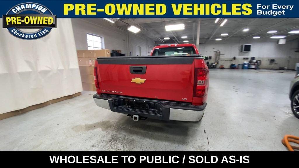 Used 2012 VICTORY RED Chevrolet Work Truck image 3