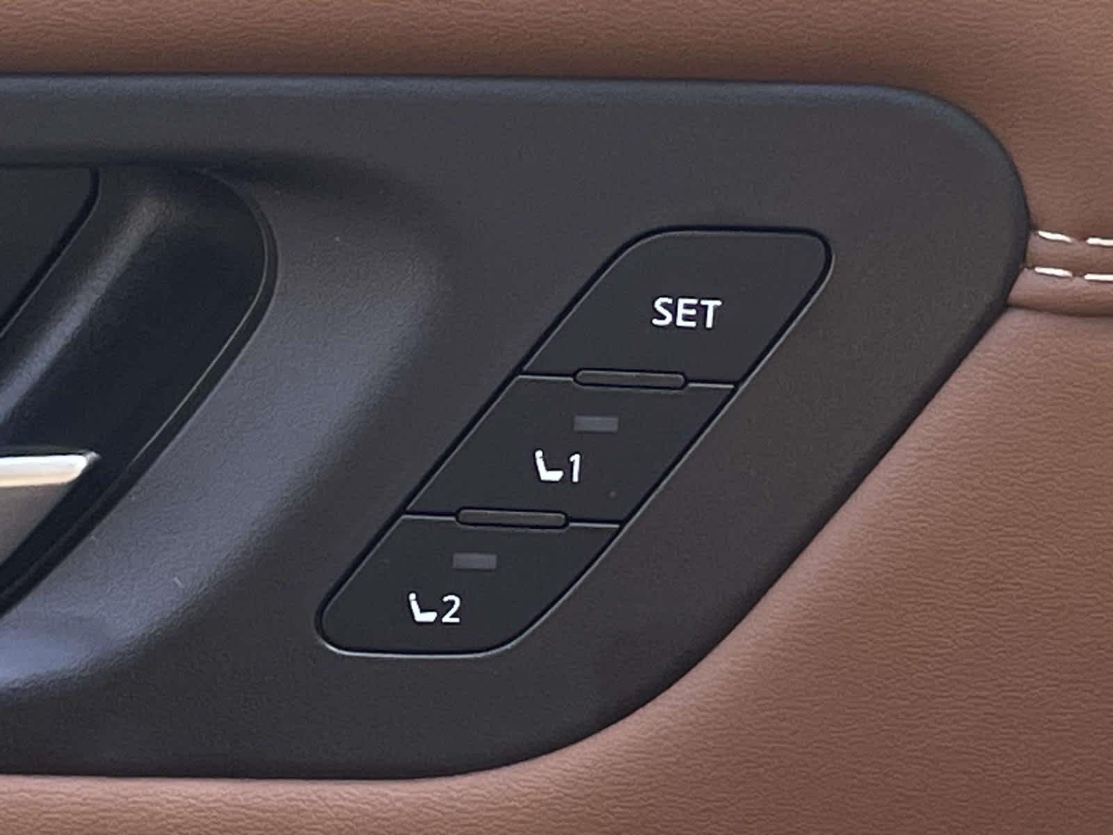 New 2026 Scarlet Ember Tintcoat Nissan Platinum image 29