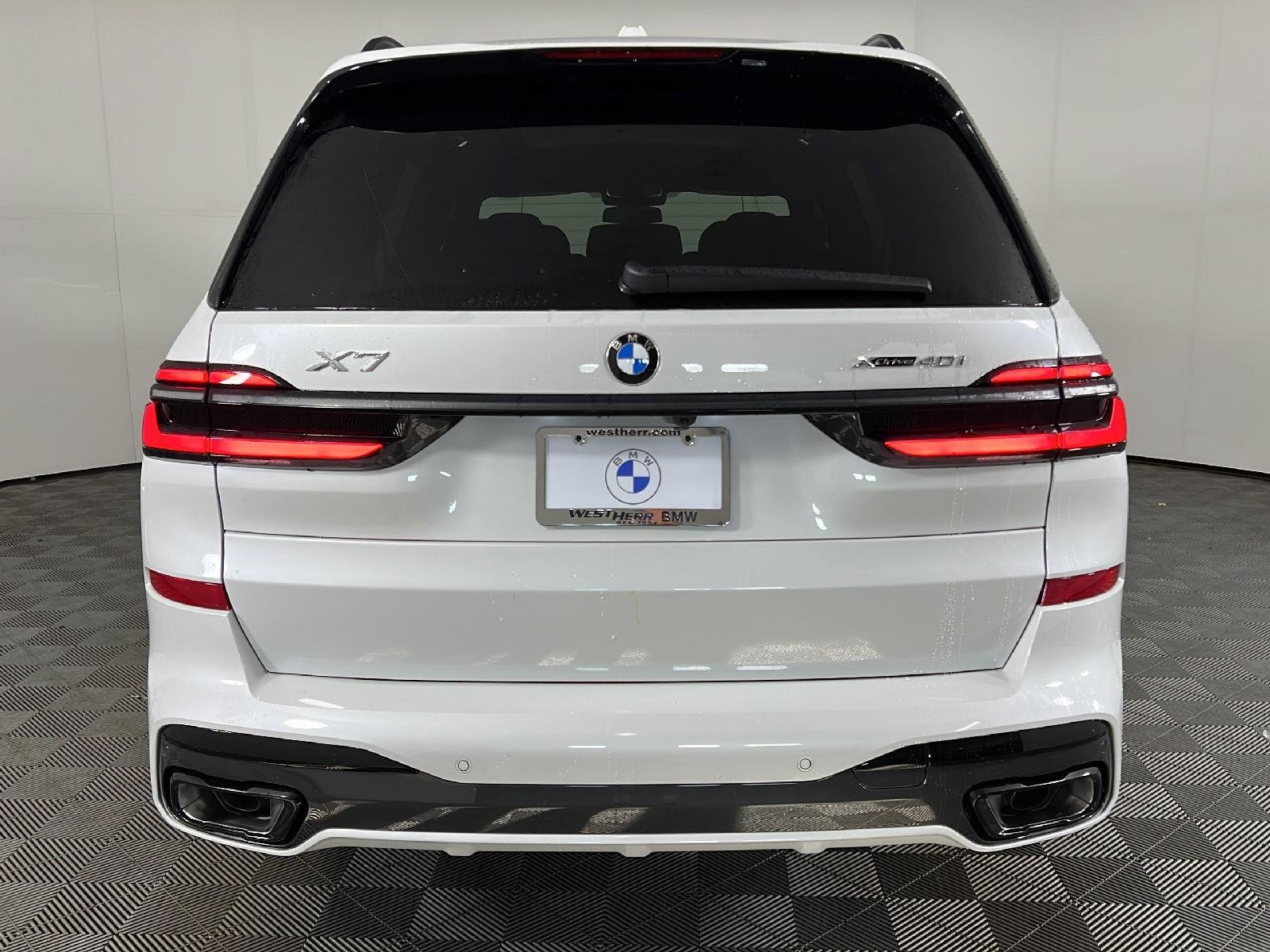 New 2027 Mineral White Metallic BMW xDrive40i image 16