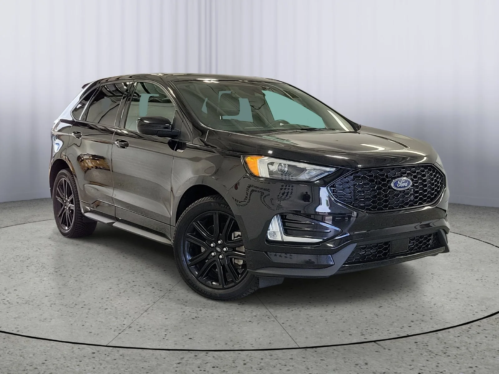 2021 Ford Edge