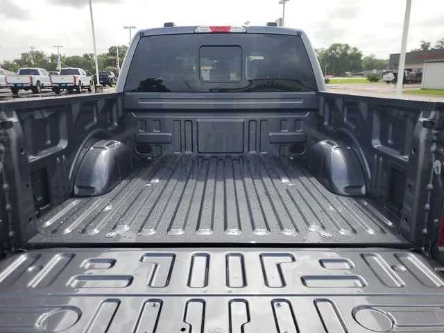 New 2026 Carbonized Gray Metallic Ford XLT image 6