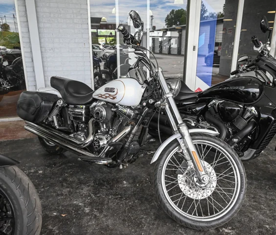 2007 Harley-Davidson® Dyna FXDWG - Wide Glide