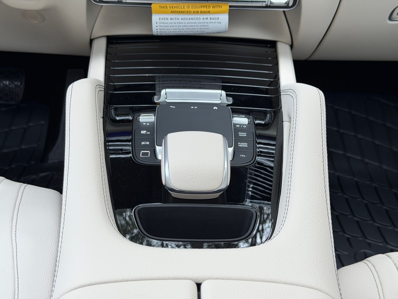 New 2026 Polar White Mercedes-Benz GLE 450 image 22