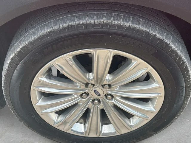 Used 2020 Red Ford Limited image 10