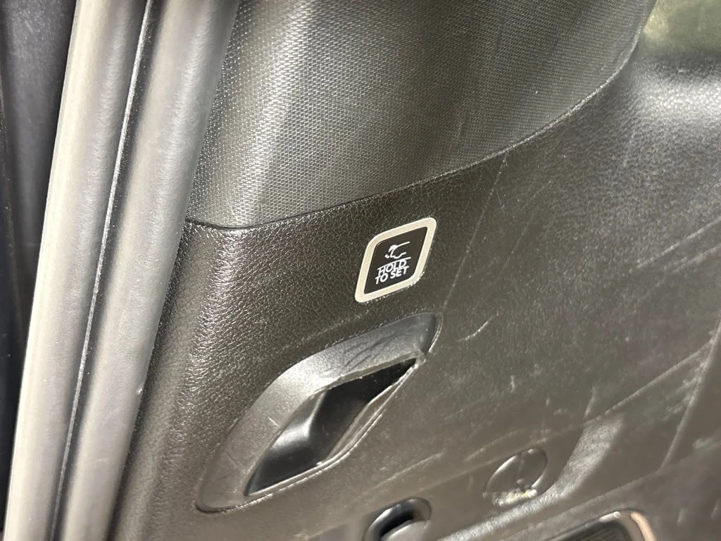 Used 2022 Gray Jeep Series III image 25