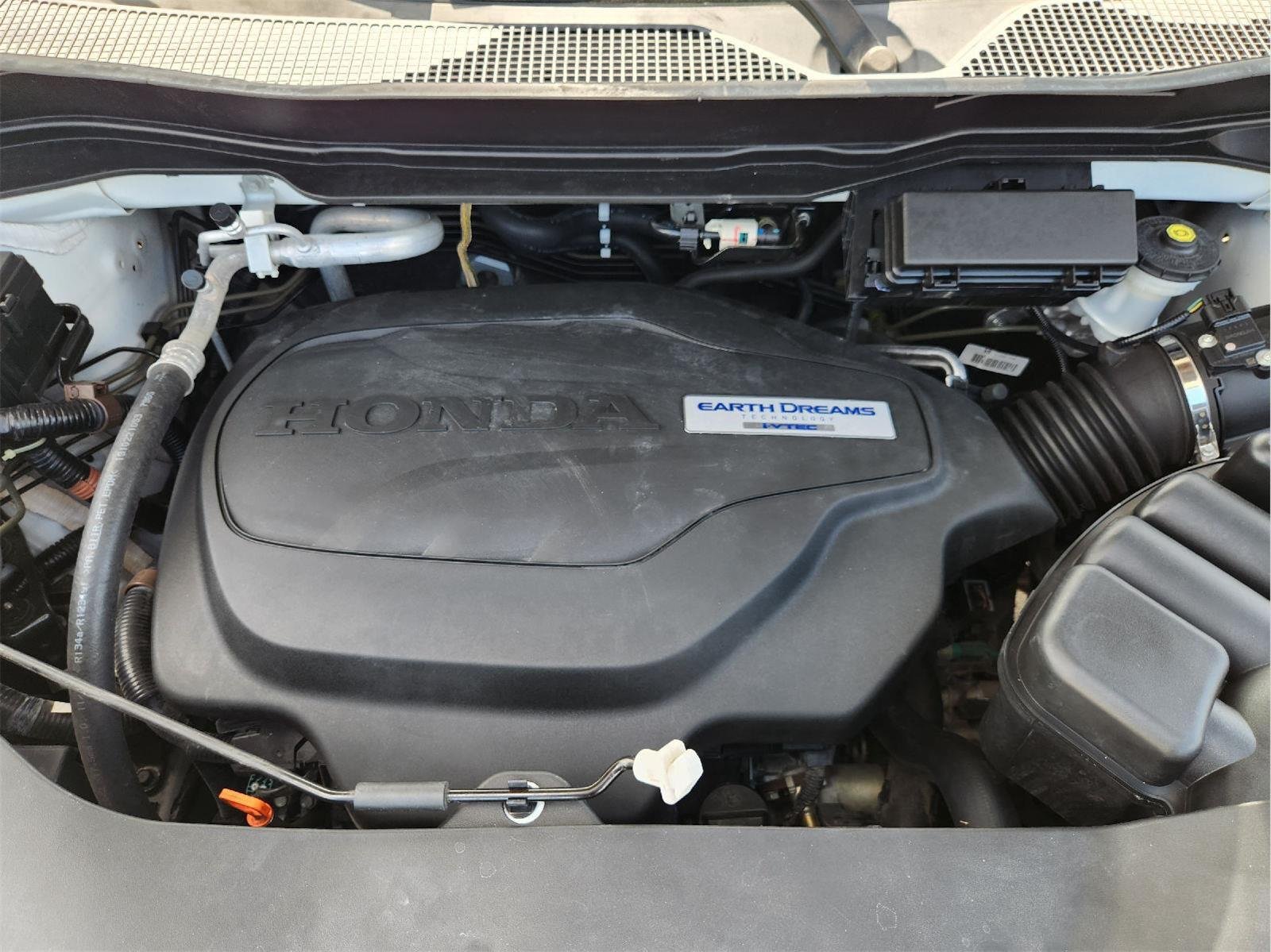 2020 Honda Pilot photo 32 of 33