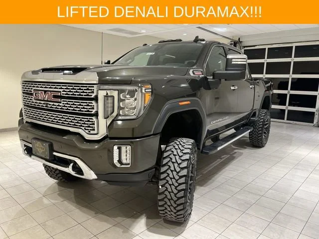 2023 GMC Sierra 4WD Crew Cab Standard Box Denali's photo