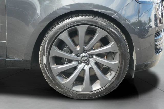Used 2023 Gray Land Rover SE image 43