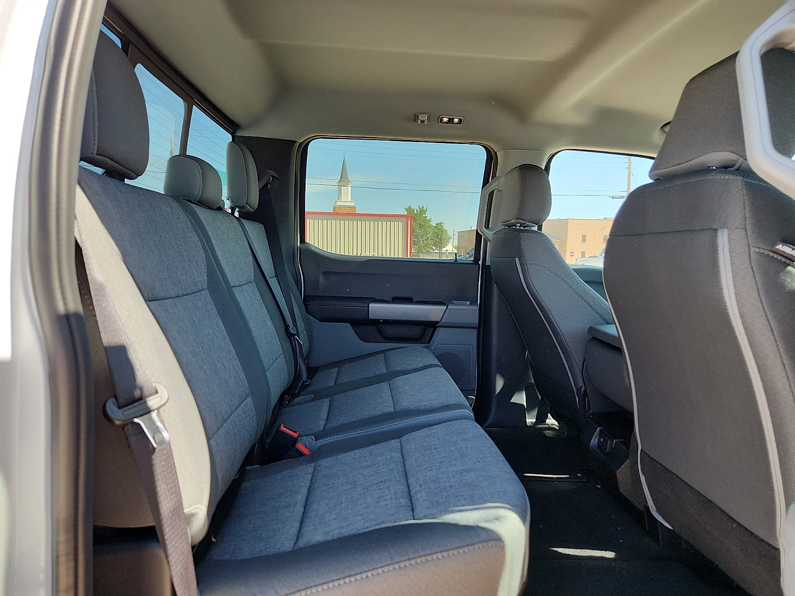 New 2026 Oxford White Ford F-250® XL image 19