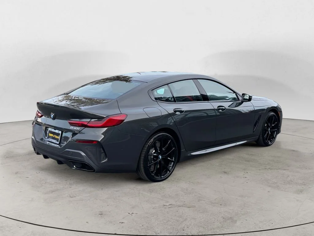2026 BMW 8 Series 840i - Photo 7