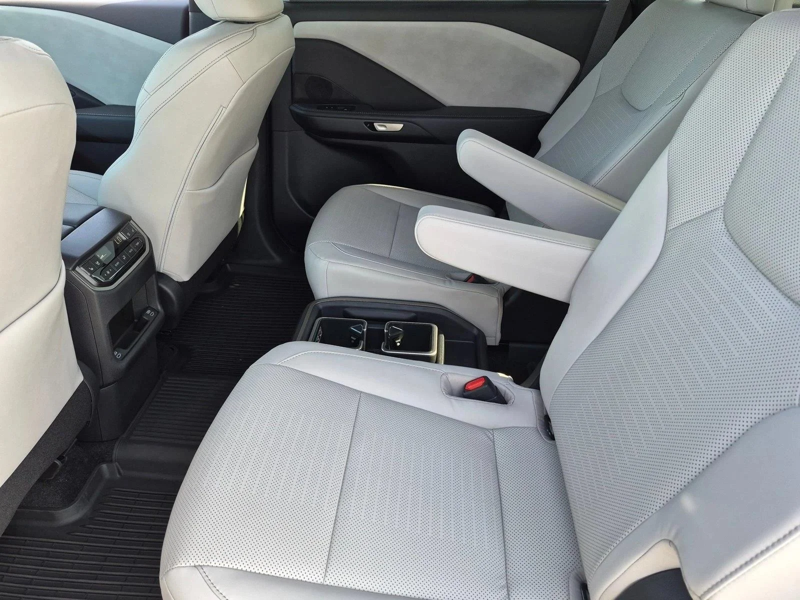 2026 Lexus TX 350 Premium - Photo 15