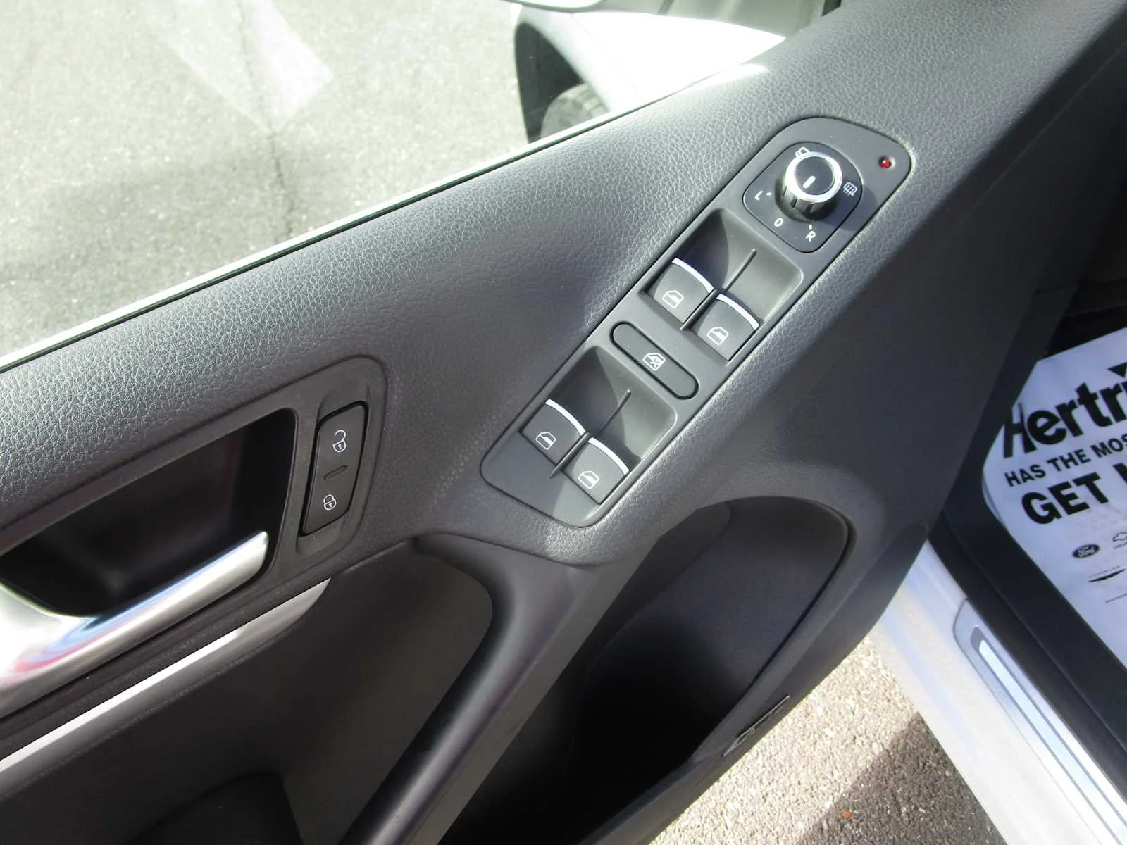 Used 2014 Pure White Volkswagen R-Line image 12