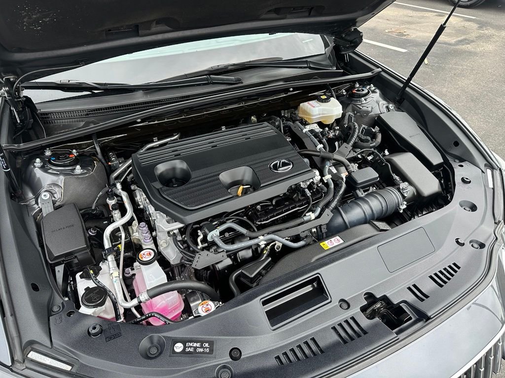 Used 2022 Gray Lexus 300h image 29