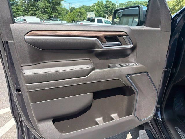 Used 2024 Gray Chevrolet LT image 15