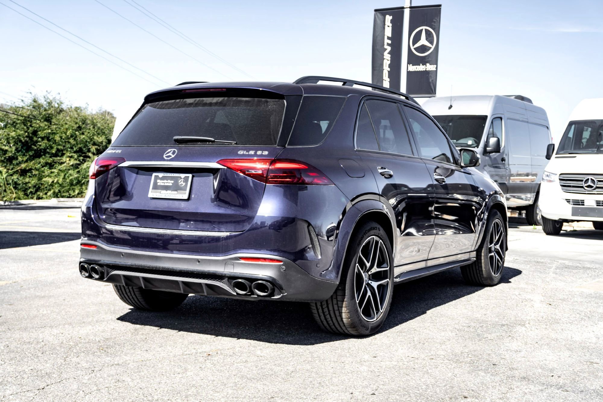New 2025 MANUFAKTUR Signature Mystic Blue Metallic Mercedes-Benz AMG® GLE 53 4MATIC+ SUV image 34