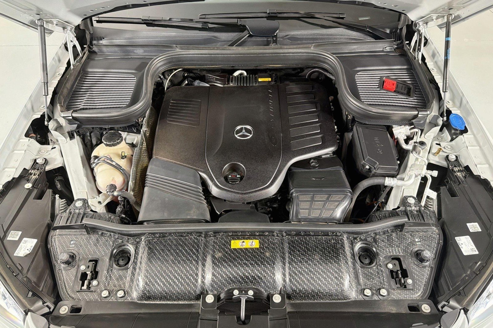 Certified Used 2024 MANUFAKTUR Alpine Grey Mercedes-Benz 450 image 12