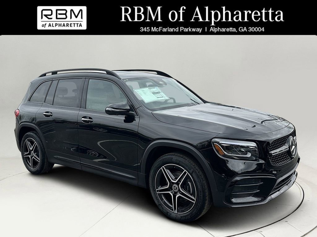 2026 Mercedes-Benz GLB GLB 250 4MATIC's photo
