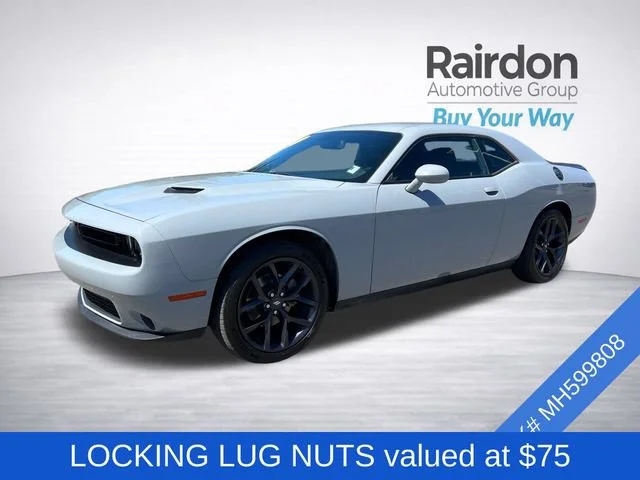 Used 2021 Smoke Show Dodge SXT image 3