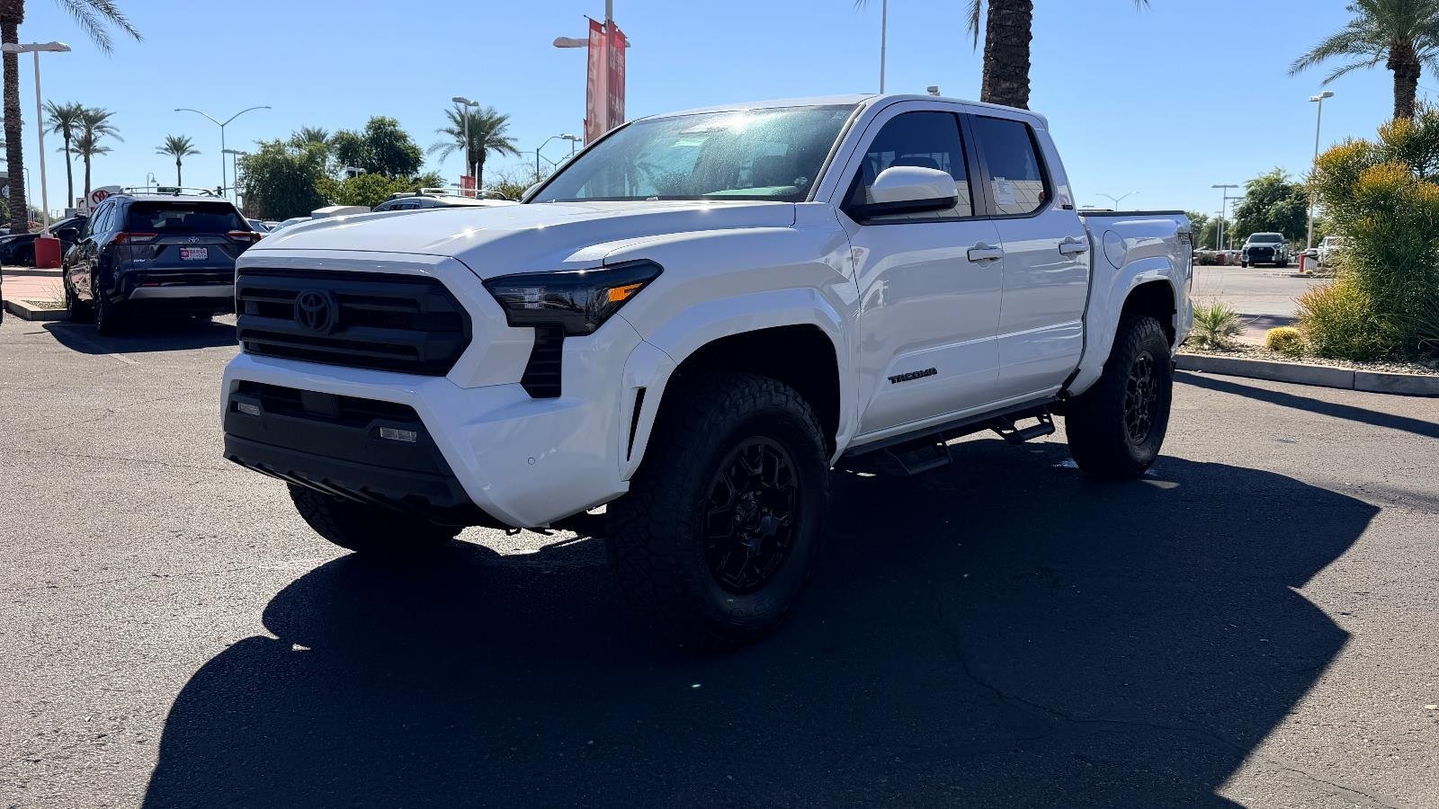 2025 Toyota Tacoma SR5 - Photo 2