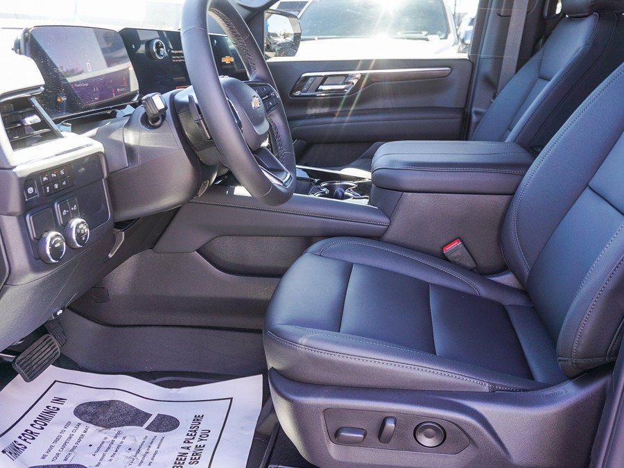 2027 Chevrolet Tahoe LT - Photo 17