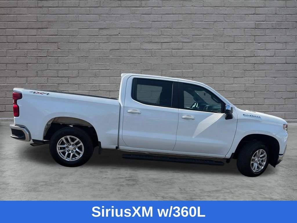 Used 2021 White Chevrolet LT image 10
