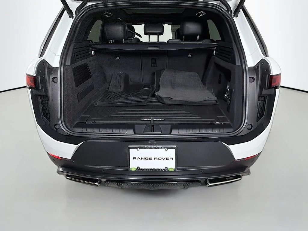 Certified Used 2025 White Land Rover SE image 27