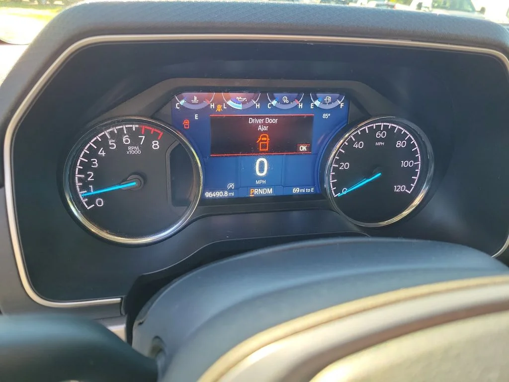 Used 2022 Oxford White Ford XLT image 19