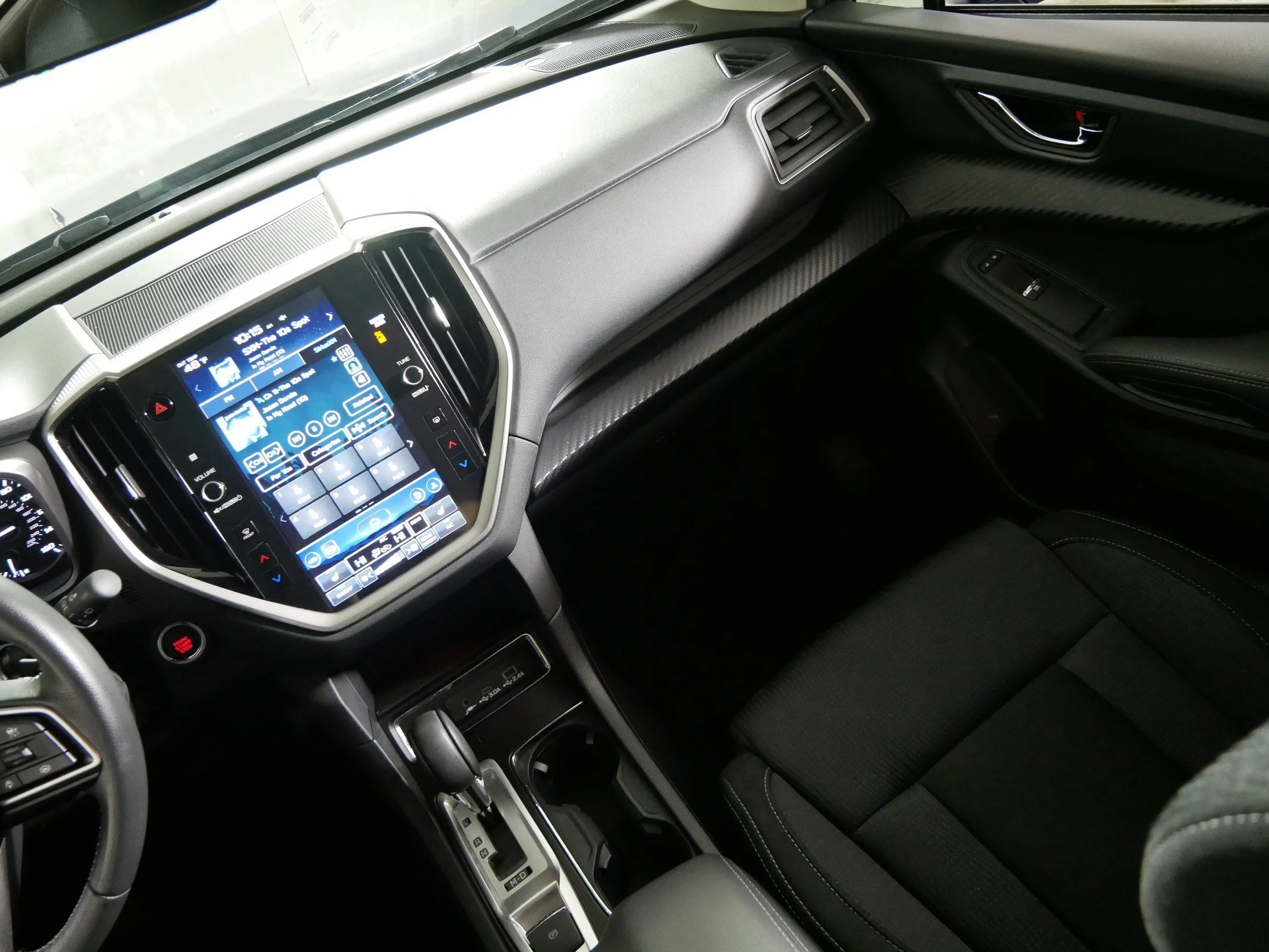 Used 2024 Cosmic Blue Pearl Subaru Premium image 11