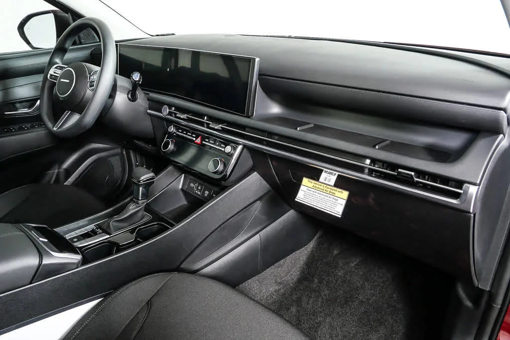 New 2026 Rockwood Green Hyundai SEL FWD image 32