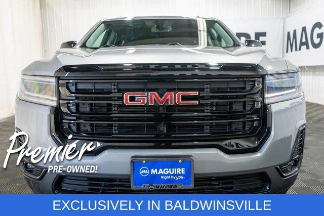 Used 2023 Silver GMC SLT image 3