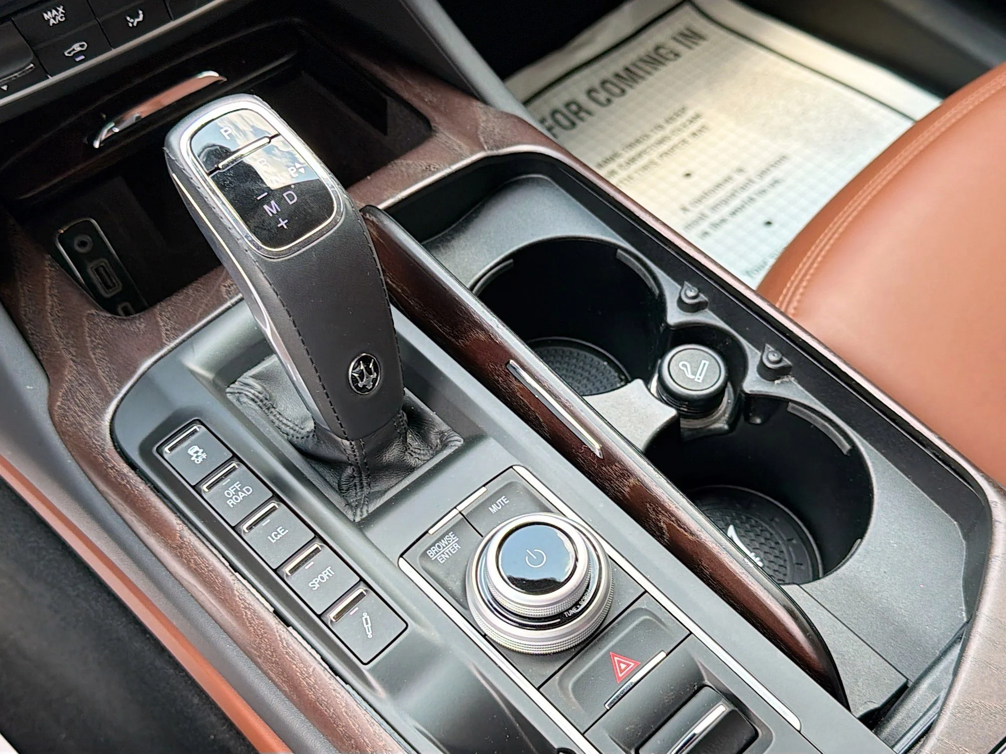 Used 2022 Nero Ribelle Metallic Maserati Modena image 29