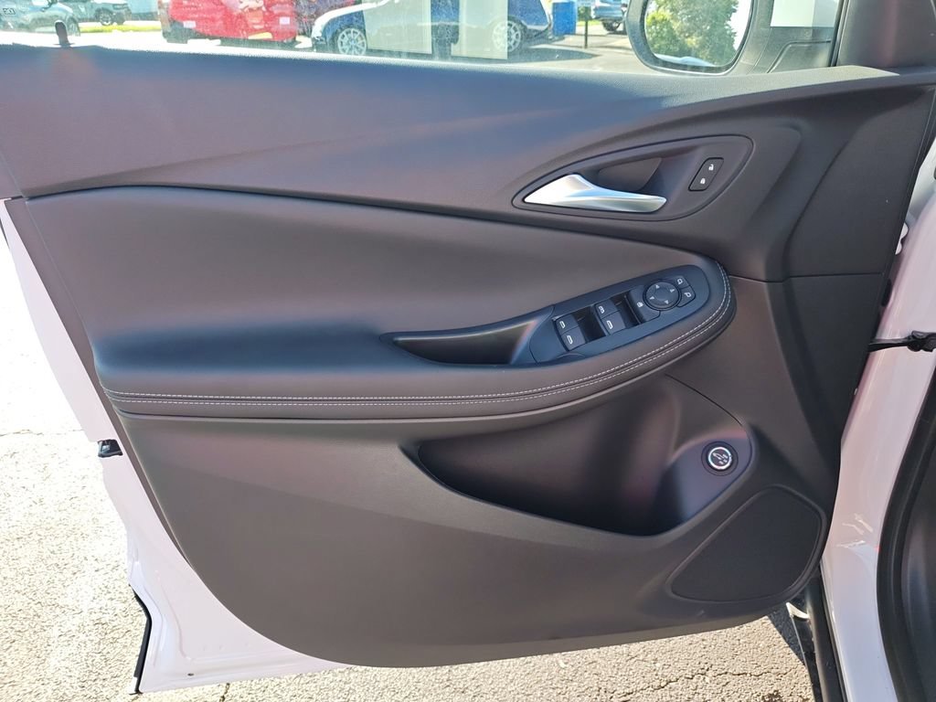 New 2026 Summit White Buick Preferred image 12