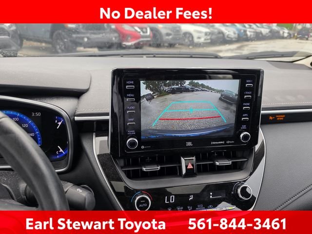 Used 2021  Toyota XLE image 4