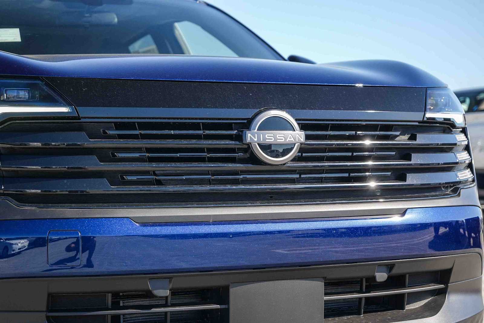 New 2027 Deep Blue Pearl Nissan SV image 5