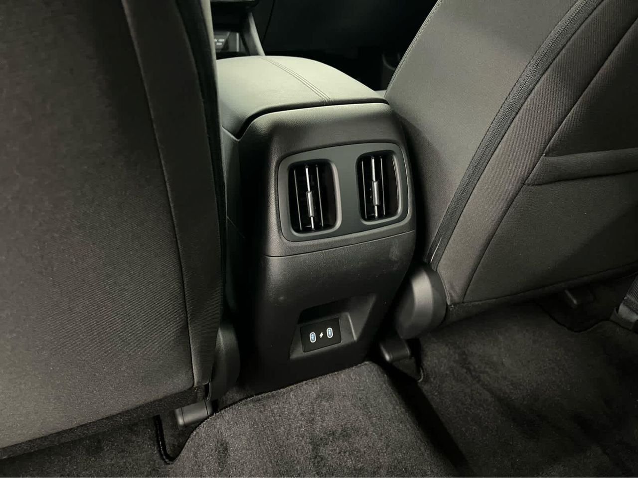 New 2026 Phantom Black Hyundai SEL AWD image 28