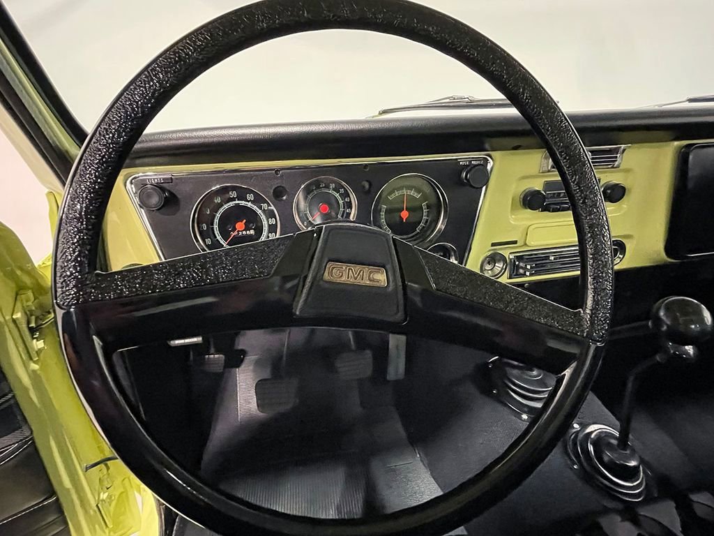 Used 1972 Yellow GMC  image 84