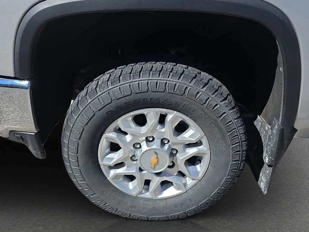 Used 2023 Silver Chevrolet LTZ image 4