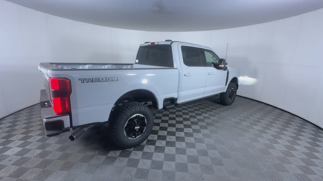 New 2026 Avalanche Ford Platinum image 8
