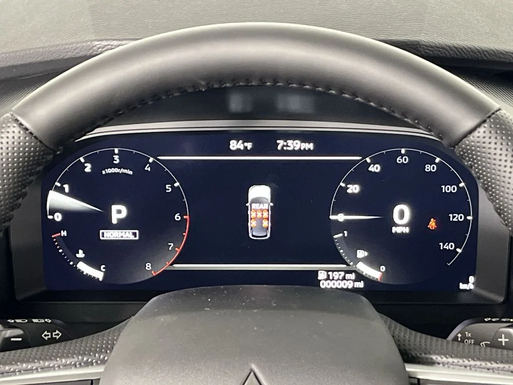 2025 Mitsubishi Outlander Plug-in Hybrid Platinum Edition - Photo 8