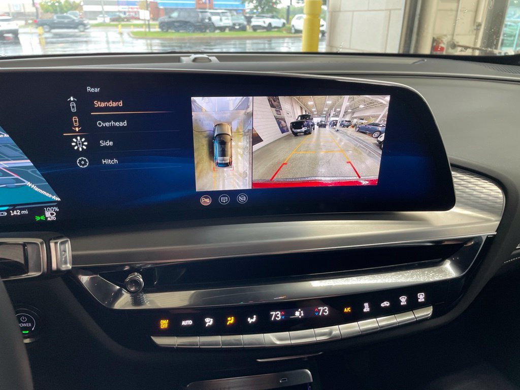 Used 2025 Red Cadillac Luxury image 25