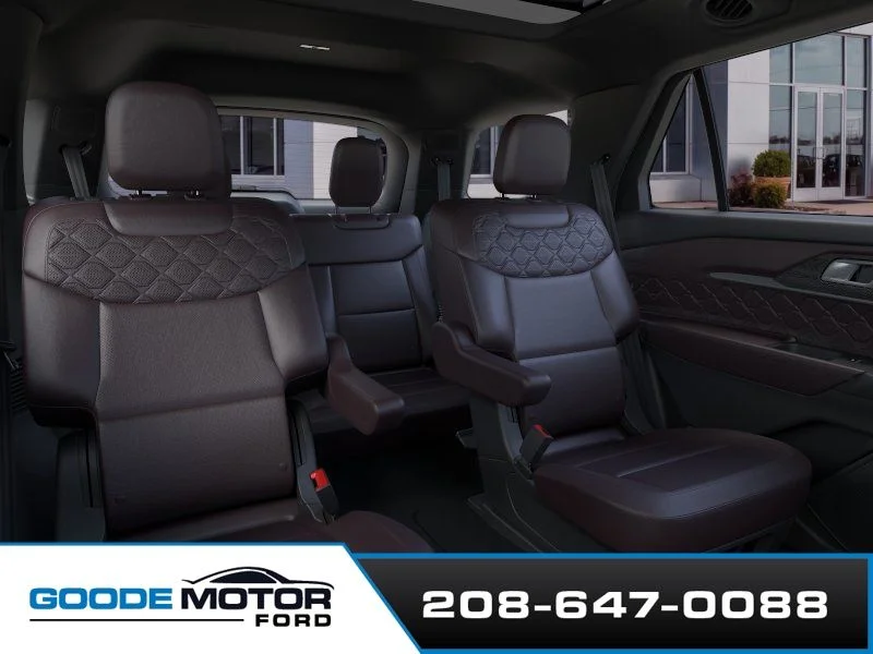 New 2026 Star White Metallic Tri-Coat Ford Platinum™ image 11