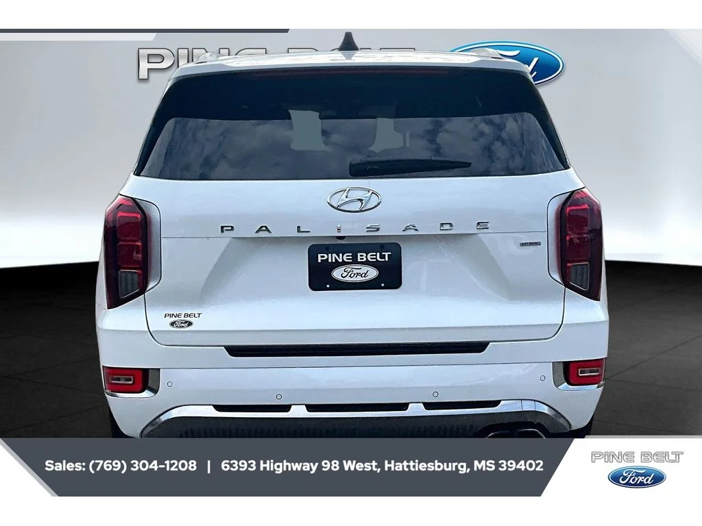 Used 2022 Hyper White Hyundai Calligraphy image 4